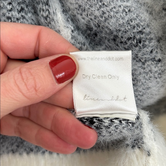 :Price Firm: Anthropologie Line and Dot Zebra Eyelash Cardigan - Picture 6 of 9